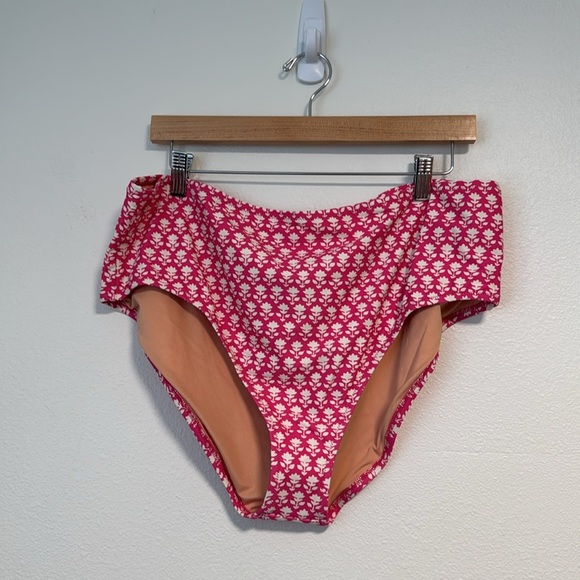 J. Crew High-rise full-coverage bikini bottom in pink stamp floral - Picture 5 of 8